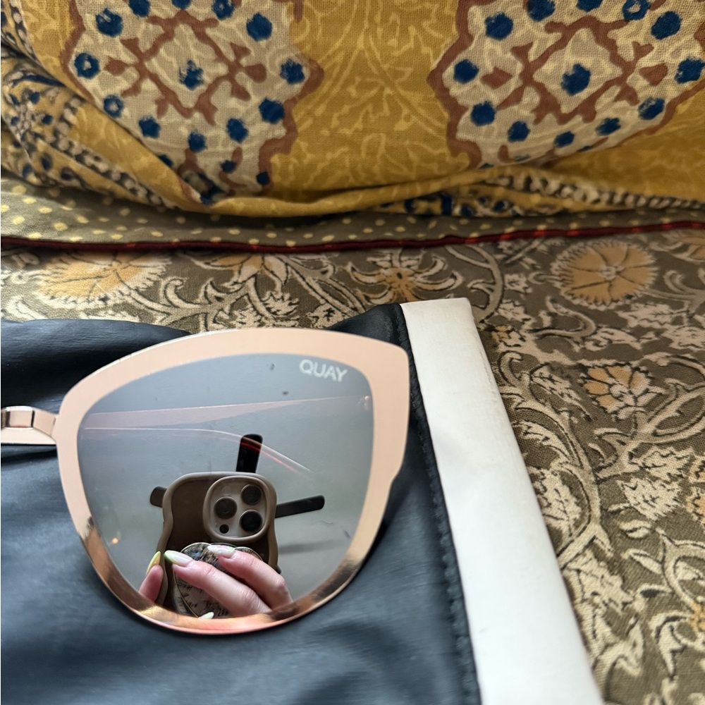Quay Australia Rose Gold Sunglasses - Picture 3 of 9
